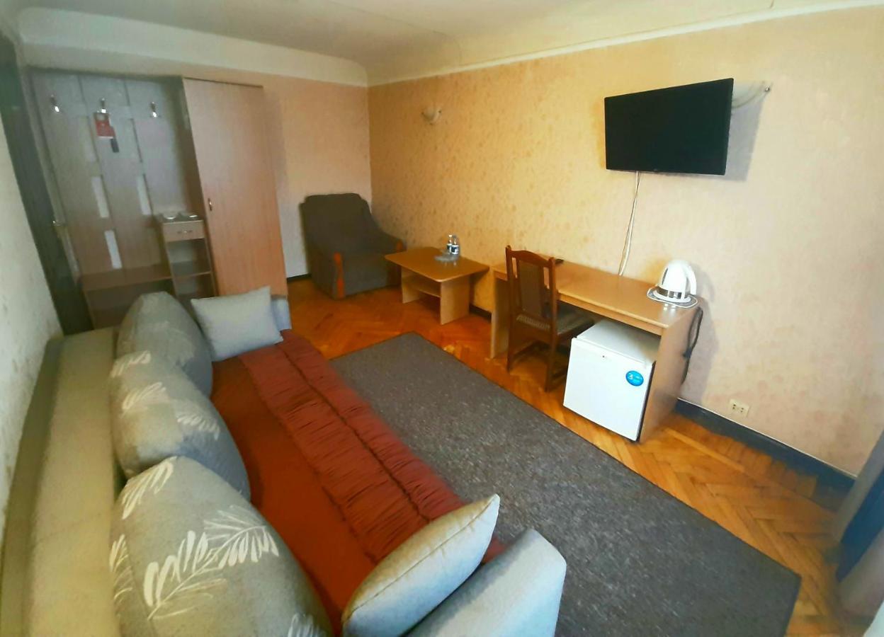 Tourist Hotel 카리프 외부 사진