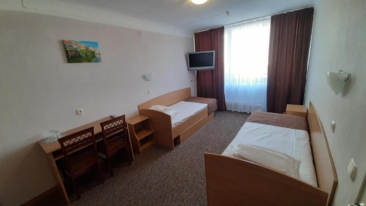 Tourist Hotel 카리프 외부 사진