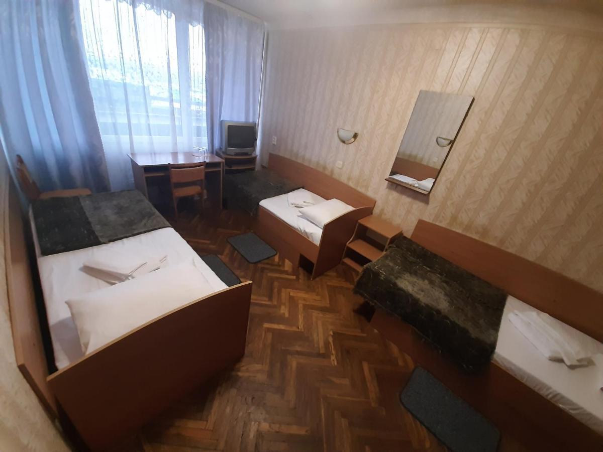 Tourist Hotel 카리프 외부 사진